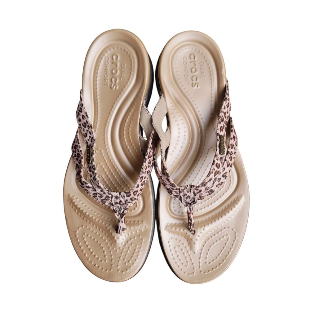 Crocs Women’s Dual Comfort Leopard Print Thong Flip Flops Sandals Size 9